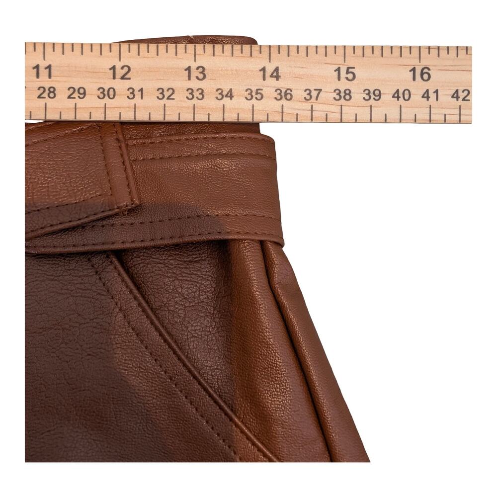 Altar'd State Womens Small Brown Faux Leather High Rise Belted Shorts - Picture 6 of 7